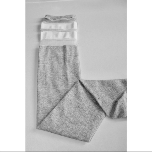 Over-The-Knee Top Striped Mesh Black Sock SET - Picture 4 of 5